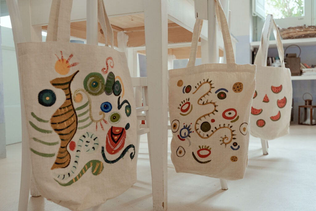 tote bag artigianali decorate a mano