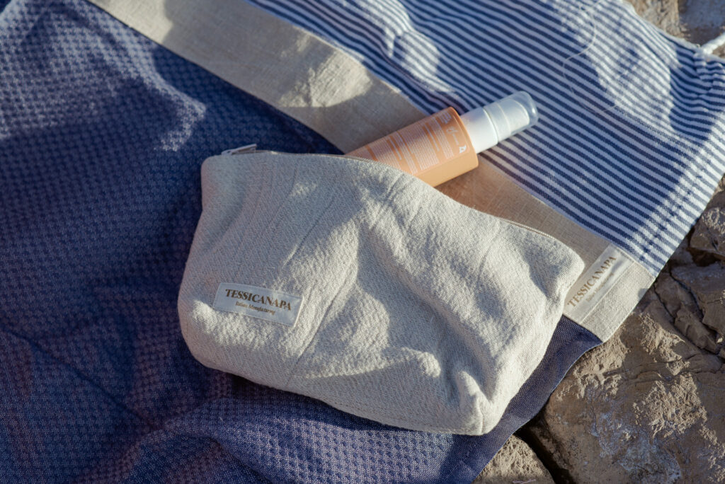 kit delle vacanze firmato Tessicanapa - mini pochette